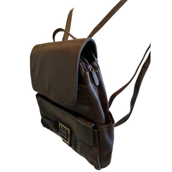 Wilsons Leather Backpack Brown Front Buckle Closure Sling Shoulder Purse School - Picture 4 of 11